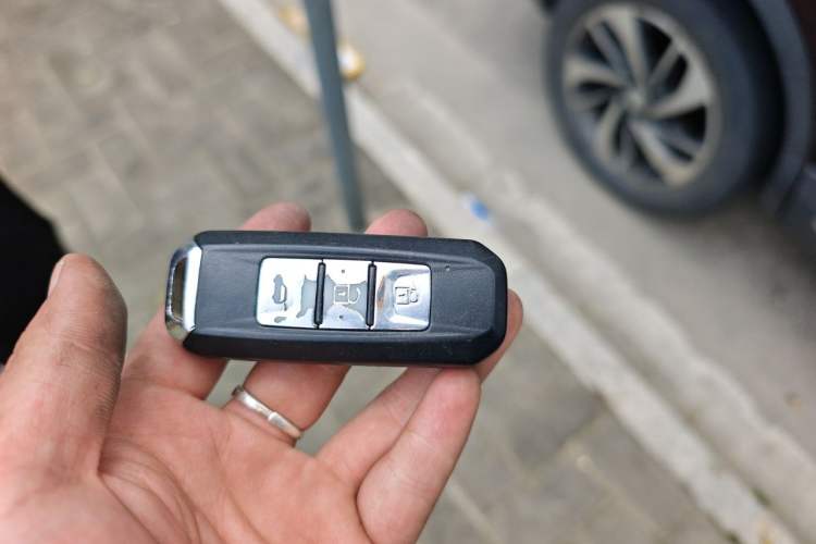 Used Baojun 560 2015 1.8L manual luxury version Vehicle Key