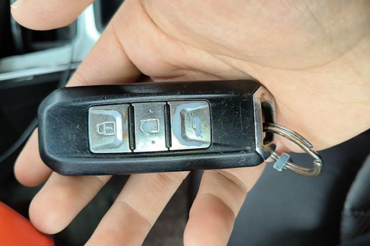 Used Baojun 560 2015 1.8L manual luxury version Vehicle Key