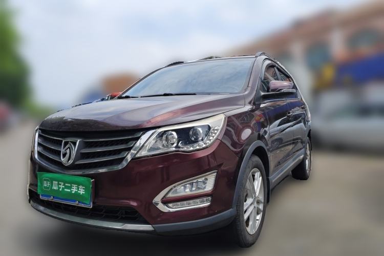 Used Baojun 560 2015 1.8L manual Comfort trim level Guazi used car, China used car export, Used car for sale, Used cars, Cheapest cars for sale