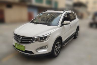 Used Baojun 560 2015 1.8L manual luxury version