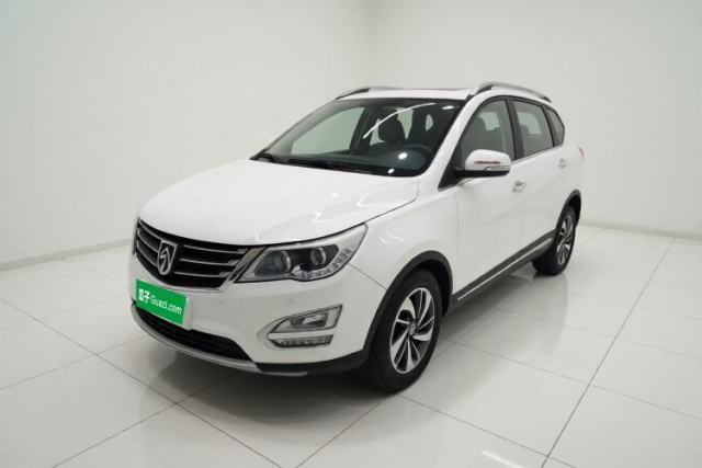 Used Baojun 560 2015 1.8L manual luxury version