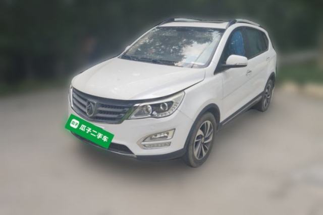 Used Baojun 560 2015 1.8L manual luxury version