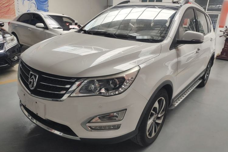 Baojun 560 2015 1.8L manual luxury version de segunda mano Guazi used car, China used car export, Used car for sale, Used  cars, Cheapest cars for sale