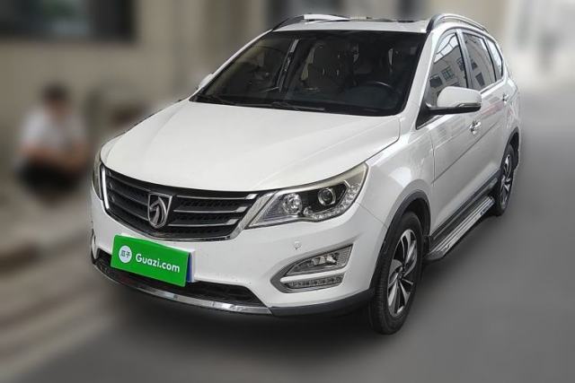 Used Baojun 560 2015 1.8L manual luxury version