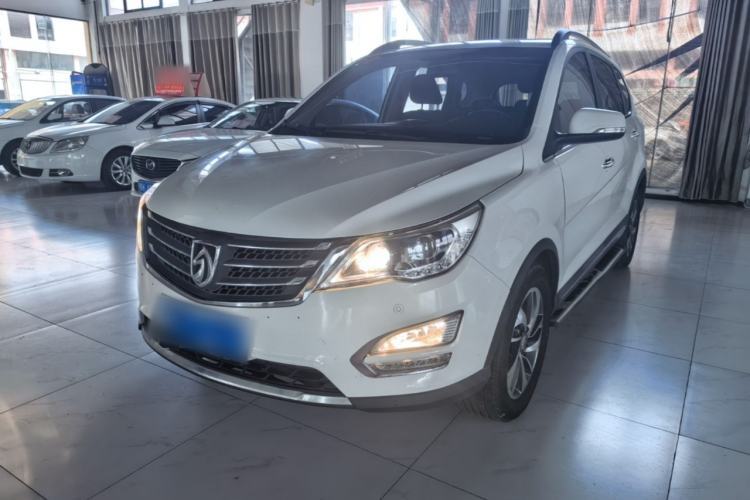 Used Baojun 560 2015 1.8L manual luxury version Guazi used car, China used car export, Used car for sale, Used Baojun cars, Cheapest cars for sale