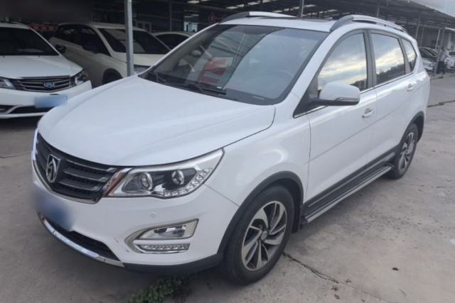 Used Baojun 560 2015 1.8L manual luxury version
