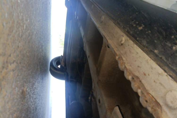 Used Baojun 560 2015 1.8L manual luxury version Chassis Front Right