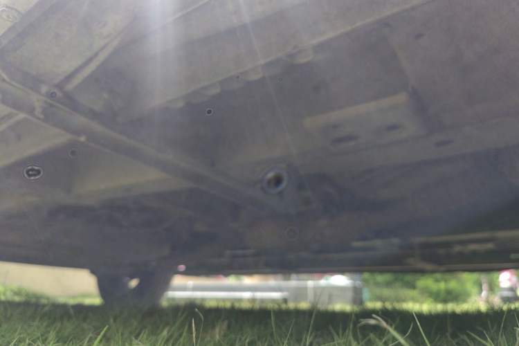 Used Baojun 560 2015 1.8L manual luxury version Chassis Front Right