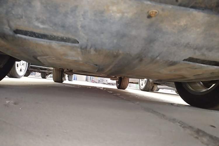 Used Baojun 560 2015 1.8L manual luxury version Chassis Front