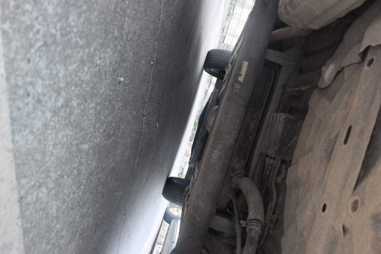 Used Baojun 560 2015 1.8L manual luxury version Chassis Rear