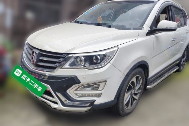 Used Baojun 560 2015 1.8L manual luxury version Guazi used car, China used car export, Used car for sale, Used Baojun cars, Cheapest cars for sale
