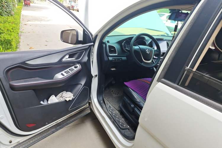 Used Baojun 560 2015 1.8L manual Comfort trim level Driver Seat