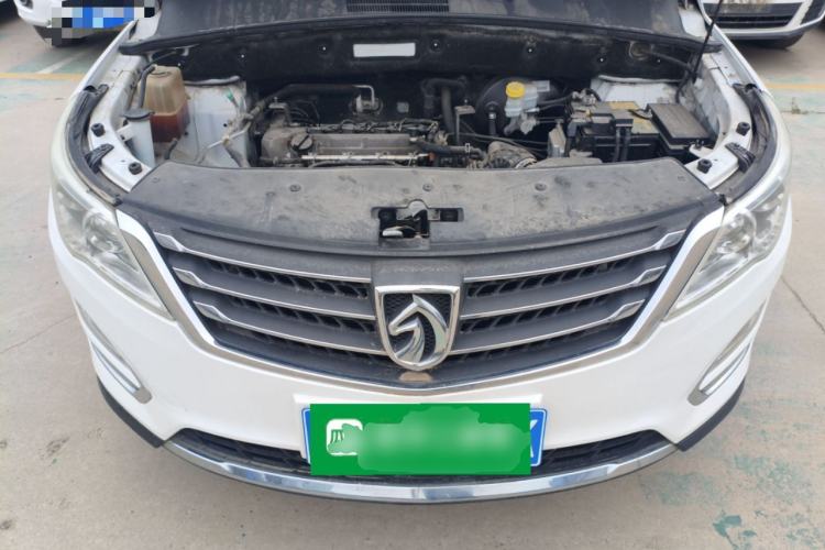 Used Baojun 560 2015 1.8L Manual Elite Edition Engine Bay