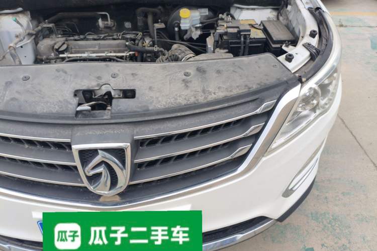 Used Baojun 560 2015 1.8L Manual Elite Edition Engine Bay Left