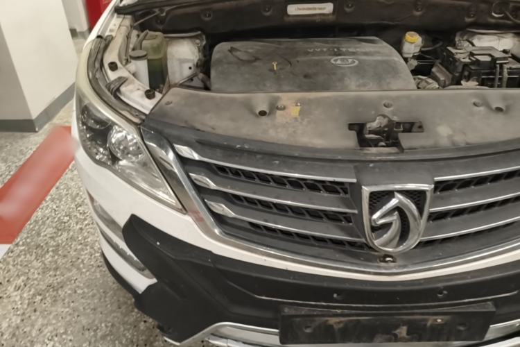Used Baojun 560 2015 1.8L Manual Elite Edition Engine Bay Right