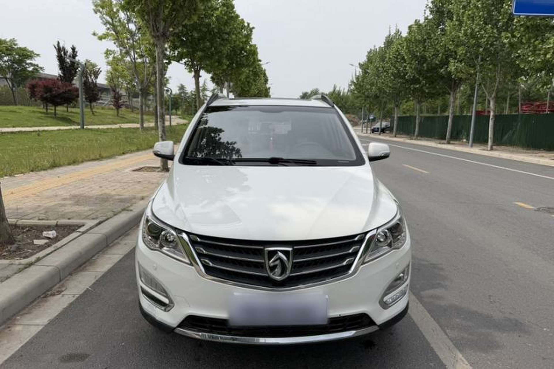 Used Baojun 560 2015 1.8L manual luxury version Exterior 1