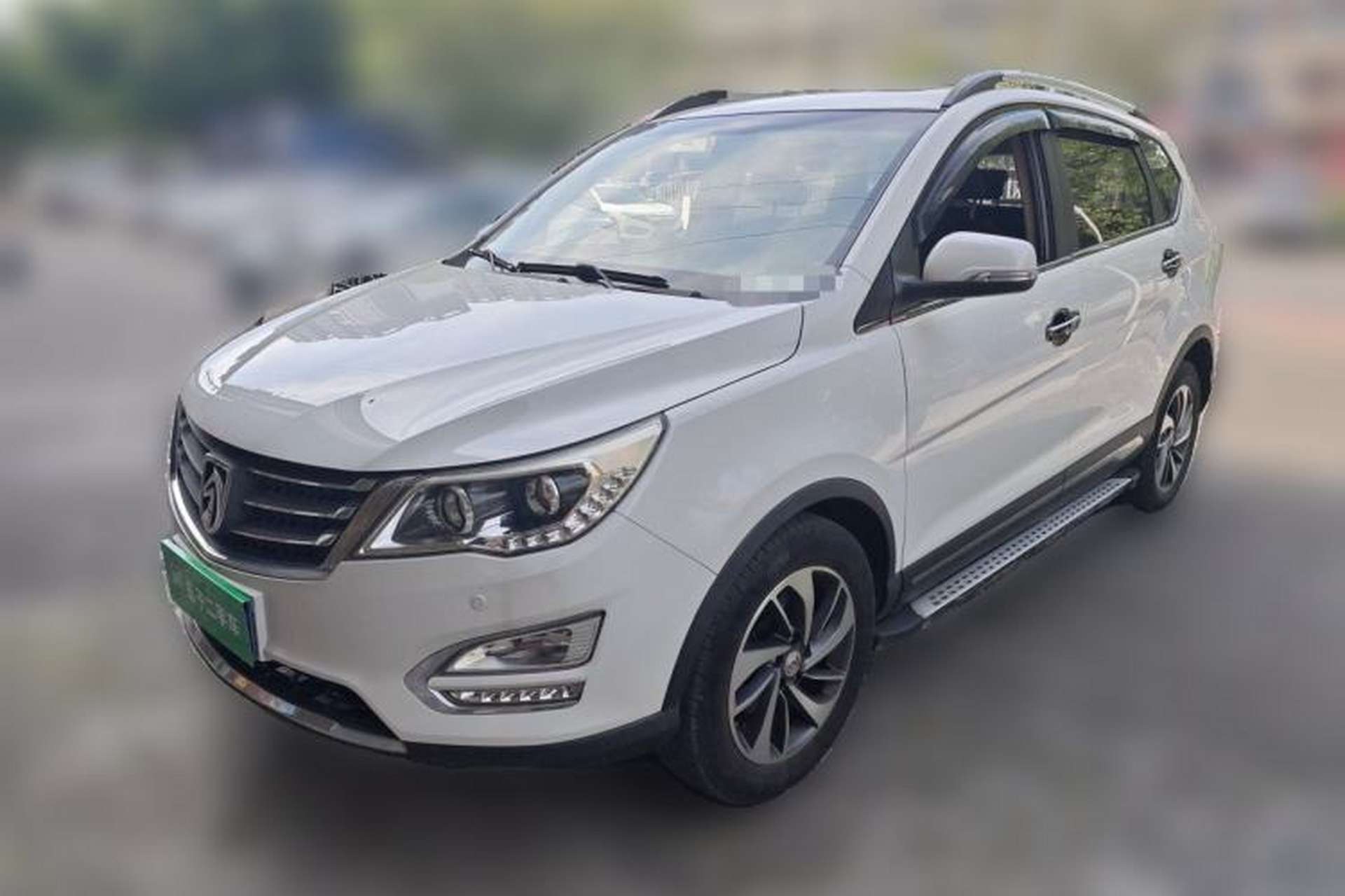 Used Baojun 560 2015 1.8L manual luxury version Front Left 45 Deg