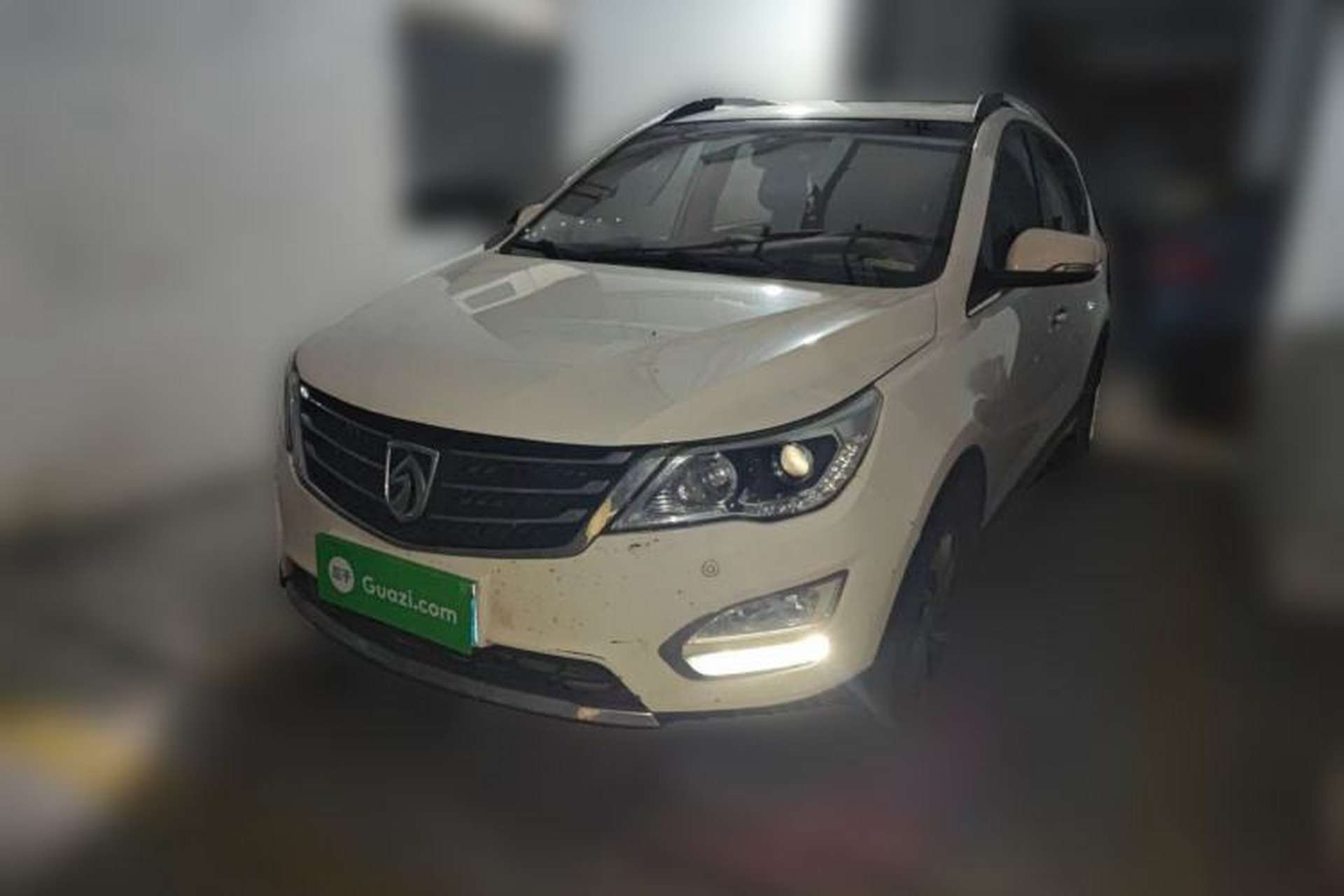 Used Baojun 560 2015 1.8L manual luxury version Front Left 45 Deg