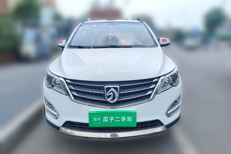 Used Baojun 560 2015 1.8L Manual Elite Edition Front