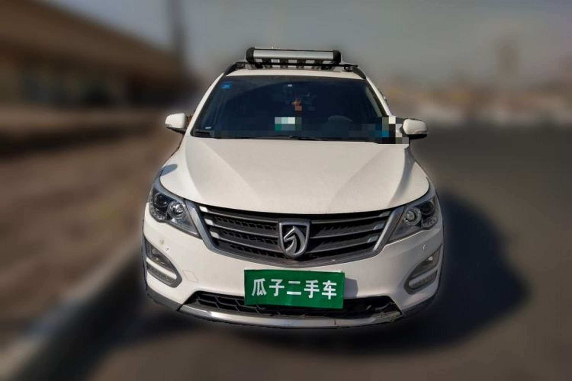 Used Baojun 560 2015 1.8L manual luxury version Front