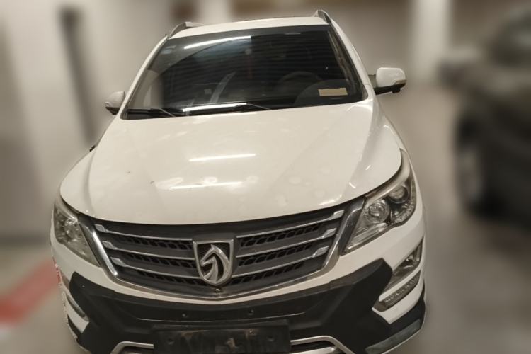 Used Baojun 560 2015 1.8L Manual Elite Edition Front