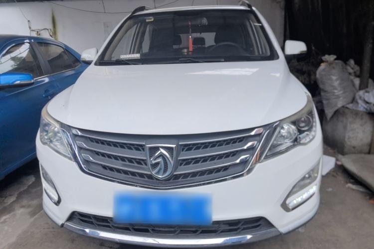 Used Baojun 560 2015 1.8L Manual Elite Edition Front