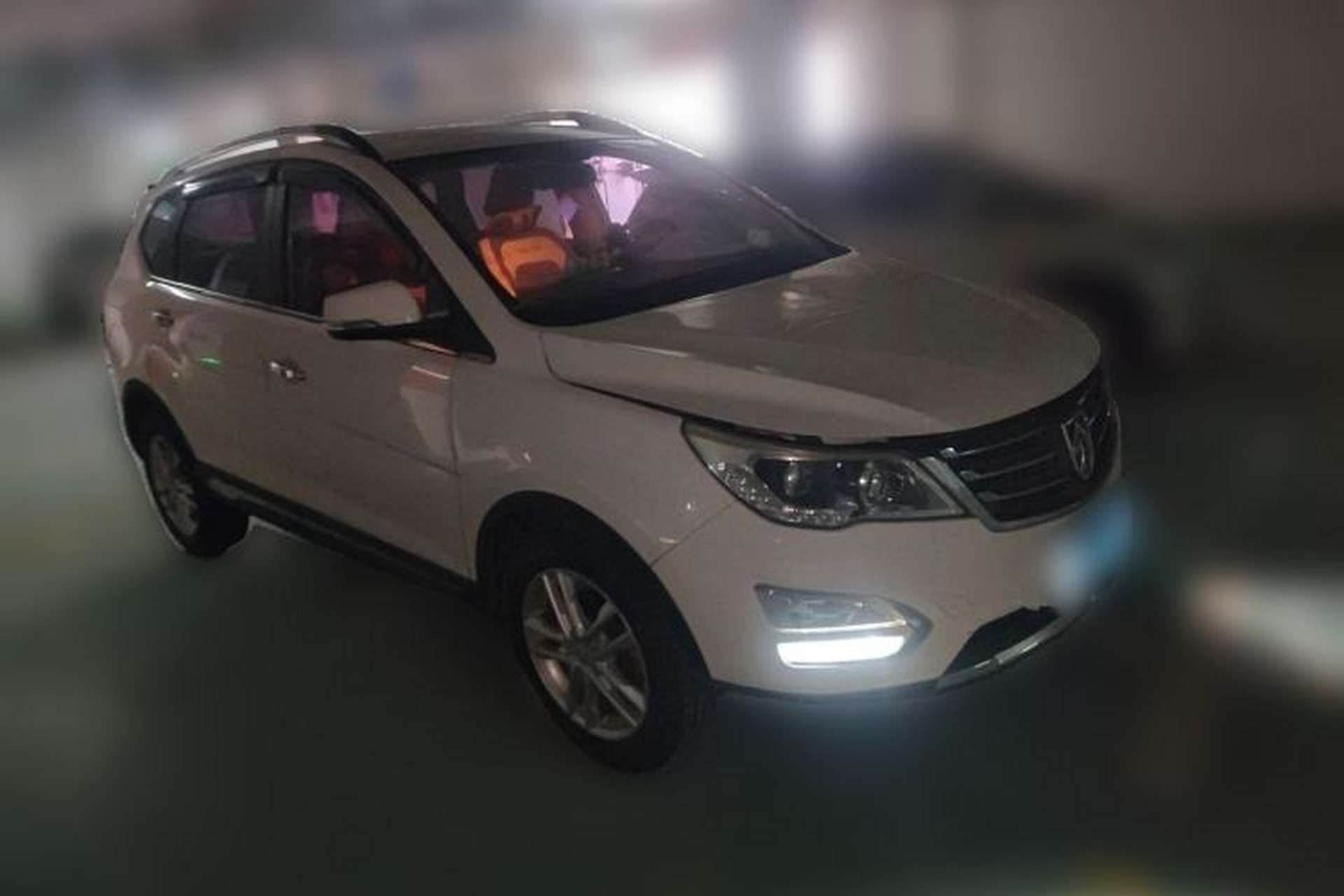 Used Baojun 560 2015 1.8L Manual Elite Edition Front Right 45 Deg