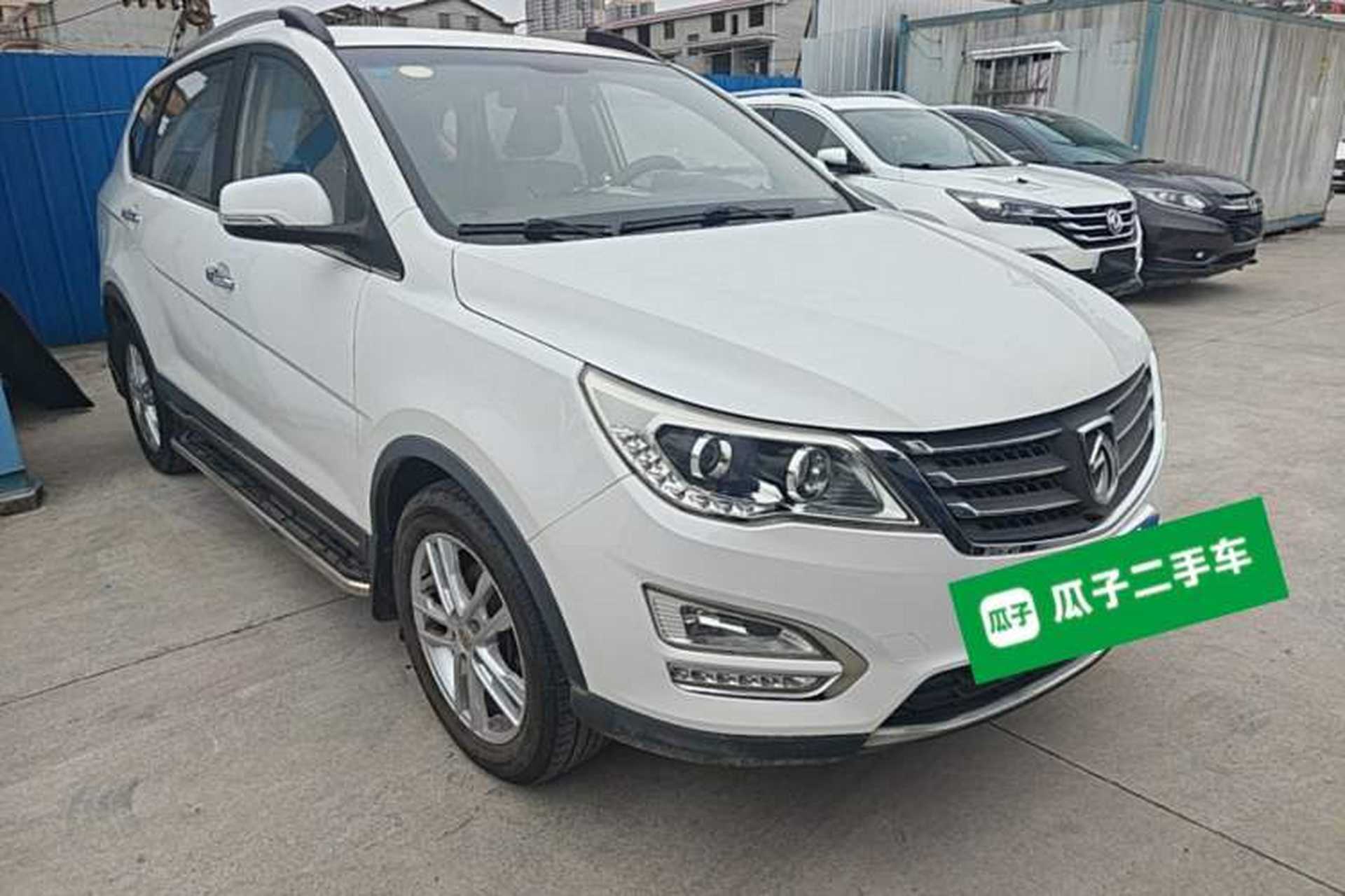 Used Baojun 560 2015 1.8L Manual Elite Edition Front Right 45 Deg