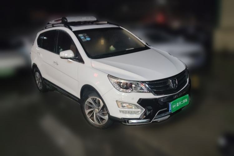 Used Baojun 560 2015 1.8L manual luxury version Front Right 45 Deg