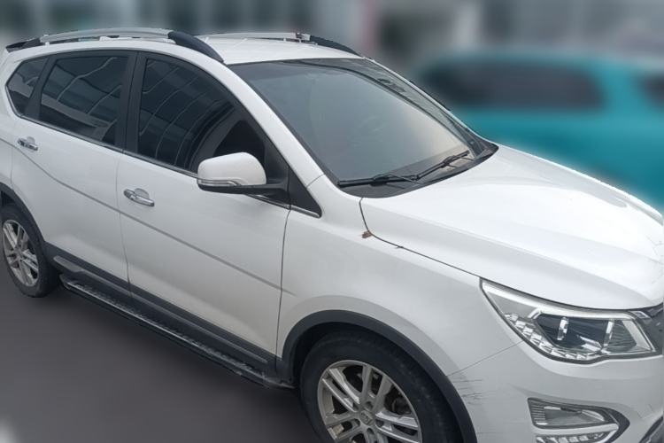 Used Baojun 560 2015 1.8L Manual Elite Edition Front Right 45 Deg