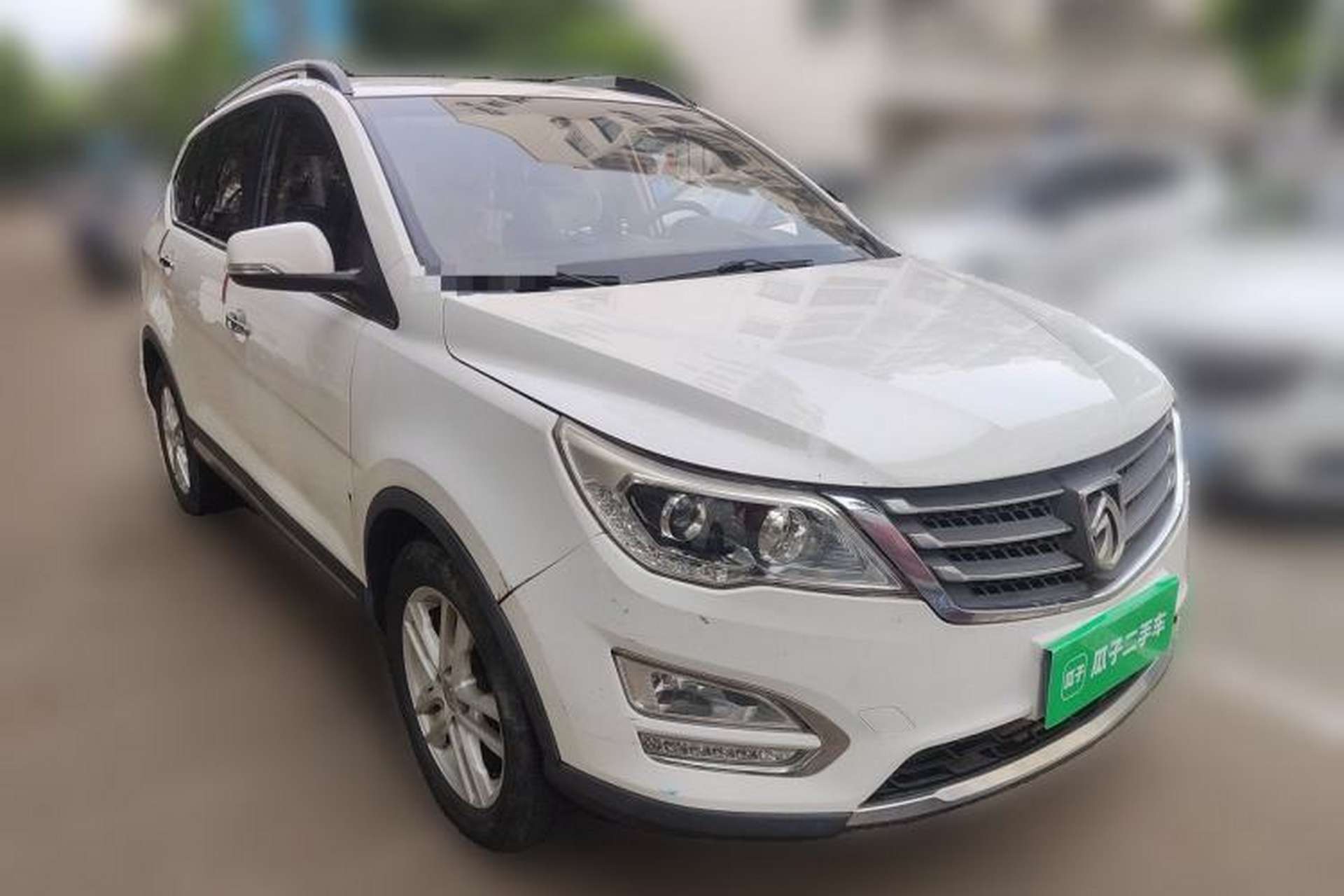 Used Baojun 560 2015 1.8L Manual Elite Edition Front Right 45 Deg