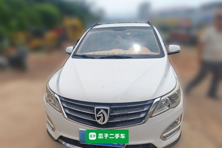 Used Baojun 560 2015 1.8L Manual Elite Edition Front
