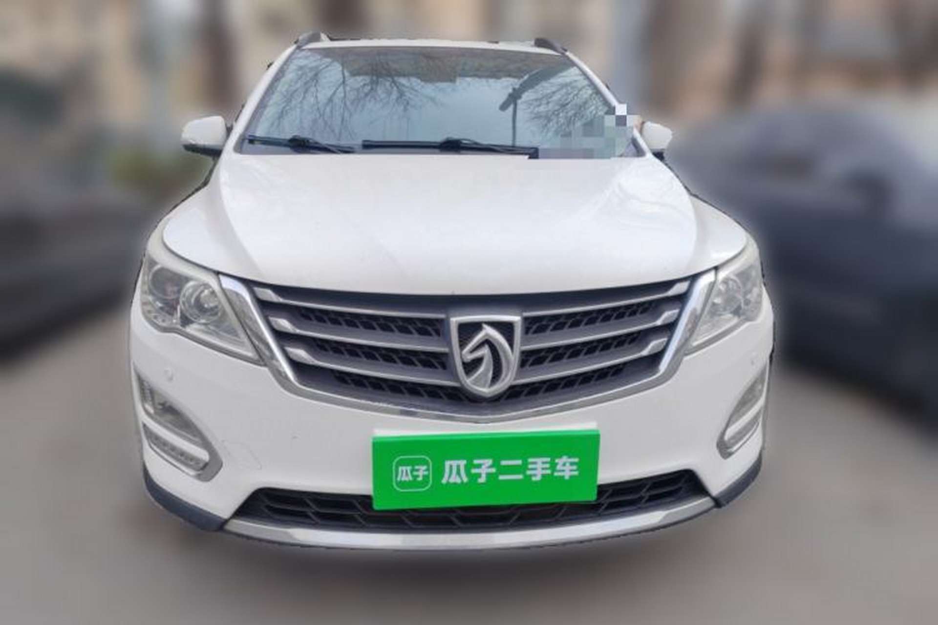Used Baojun 560 2015 1.8L manual luxury version Front