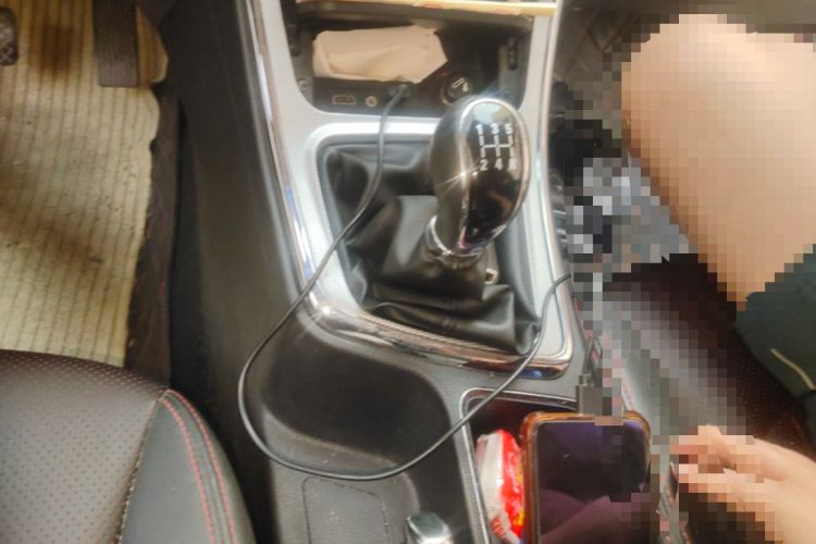 Used Baojun 560 2015 1.8L manual luxury version Gear Lever