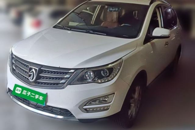 Used Baojun 560 2015 1.8L Manual Elite Edition