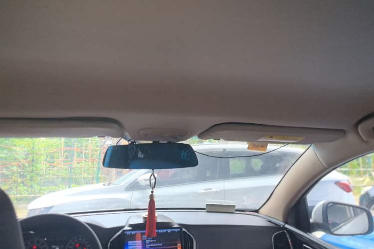 Used Baojun 560 2015 1.8L Manual Elite Edition Headliner