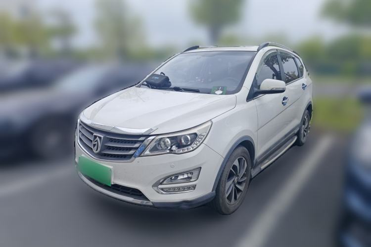 Used Baojun 560 2015 1.8L manual luxury version Guazi used car, China used car export, Used car for sale, Used Baojun cars, Cheapest cars for sale