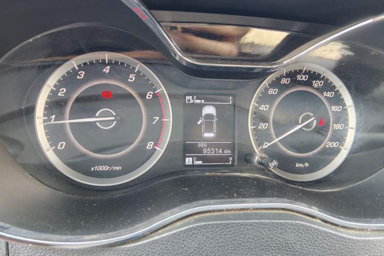 Used Baojun 560 2015 1.8L Manual Elite Edition Instrument Cluster