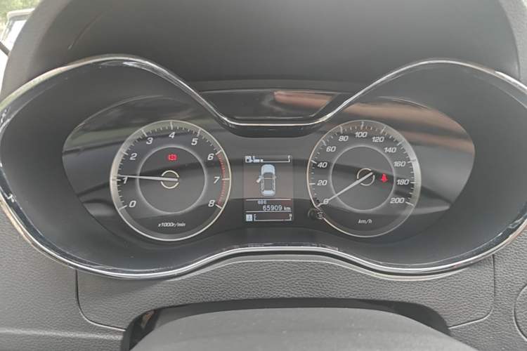 Used Baojun 560 2015 1.8L Manual Elite Edition Instrument Cluster