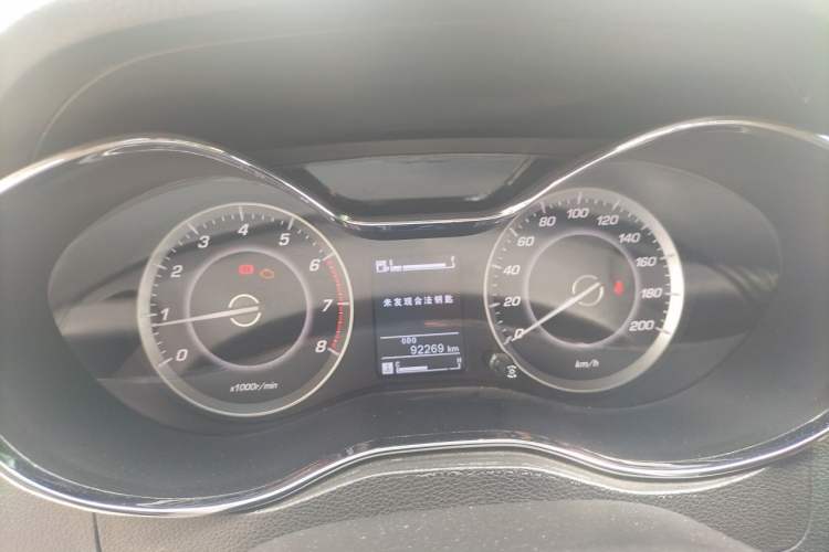 Used Baojun 560 2015 1.8L manual luxury version Instrument Cluster
