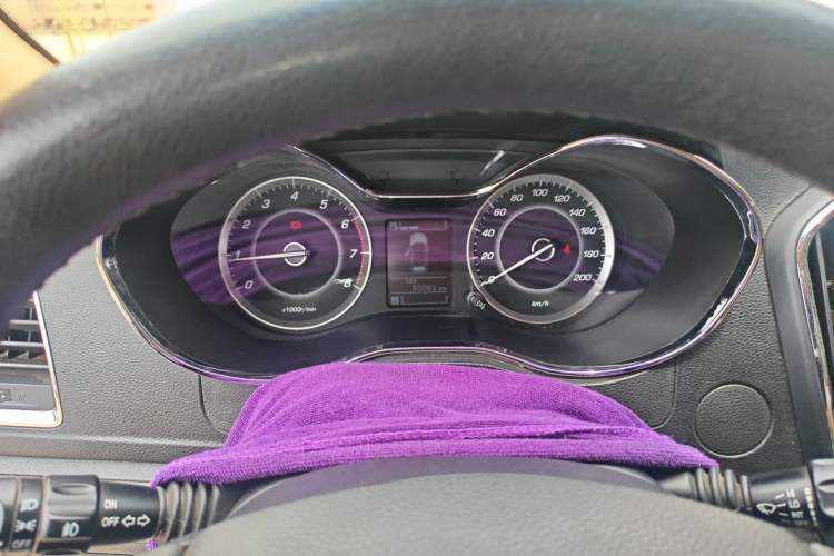 Used Baojun 560 2015 1.8L Manual Elite Edition Instrument Cluster