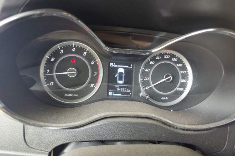 Used Baojun 560 2015 1.8L Manual Elite Edition Instrument Cluster