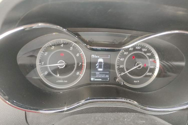 Used Baojun 560 2015 1.8L Manual Elite Edition Instrument Cluster