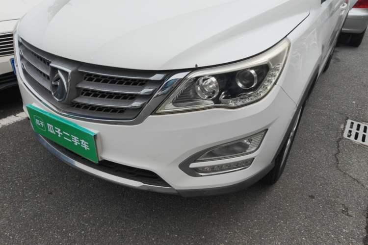 Used Baojun 560 2015 1.8L manual Comfort trim level Left Front Headlight
