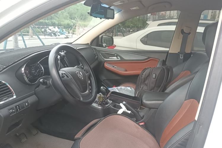 Used Baojun 560 2015 1.8L Manual Elite Edition Left Front Seat