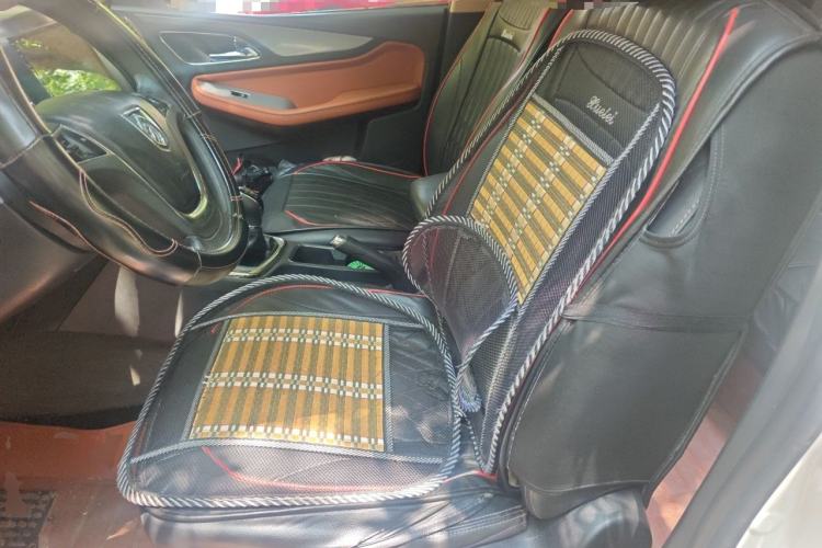 Used Baojun 560 2015 1.8L Manual Elite Edition Left Front Seat