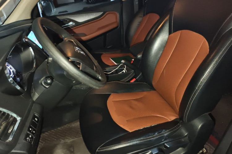 Used Baojun 560 2015 1.8L Manual Elite Edition Left Front Seat