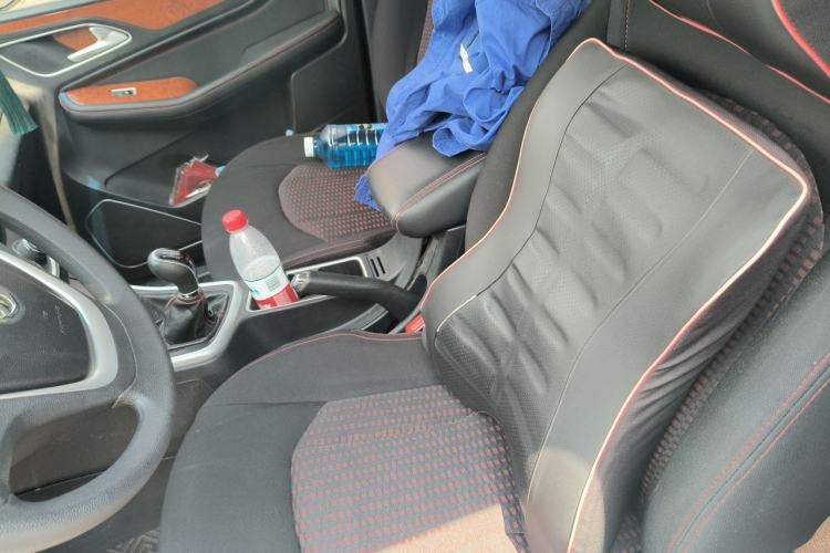 Used Baojun 560 2015 1.8L manual Comfort trim level Left Front Seat