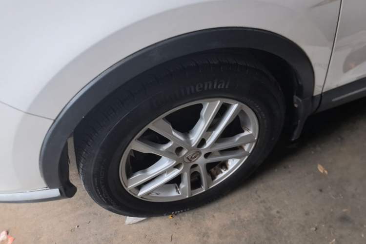 Used Baojun 560 2015 1.8L Manual Elite Edition Left Front Wheel Hub