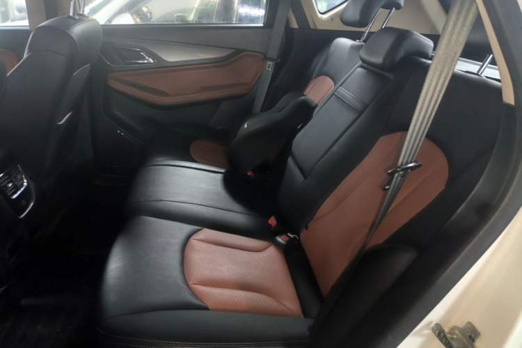 Used Baojun 560 2015 1.8L Manual Elite Edition Left Rear Seat